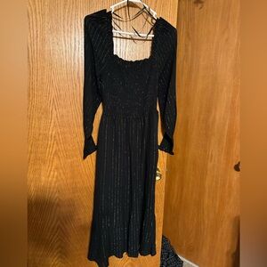 Oat black and gold sparkle long dress long sleeve worn once will
Include tag